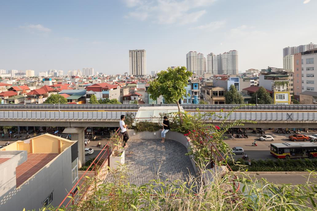 Domy v centru Hanoje se navrhují jinak než v Evropě.