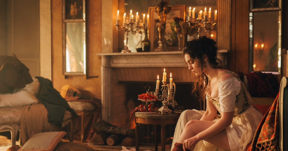 Sexuální šachovnice. Seriál Pokušení zkoumá Nebezpečné známosti ženskou optikou