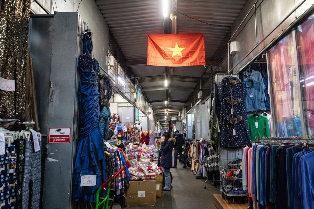 Na snímcích tour po tržnici SAPA, jejímž cílem je představit návštěvníkům vietnamskou kulturu skrze gastronomické zážitky.