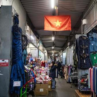 Na snímcích tour po tržnici SAPA, jejímž cílem je představit návštěvníkům vietnamskou kulturu skrze gastronomické zážitky.