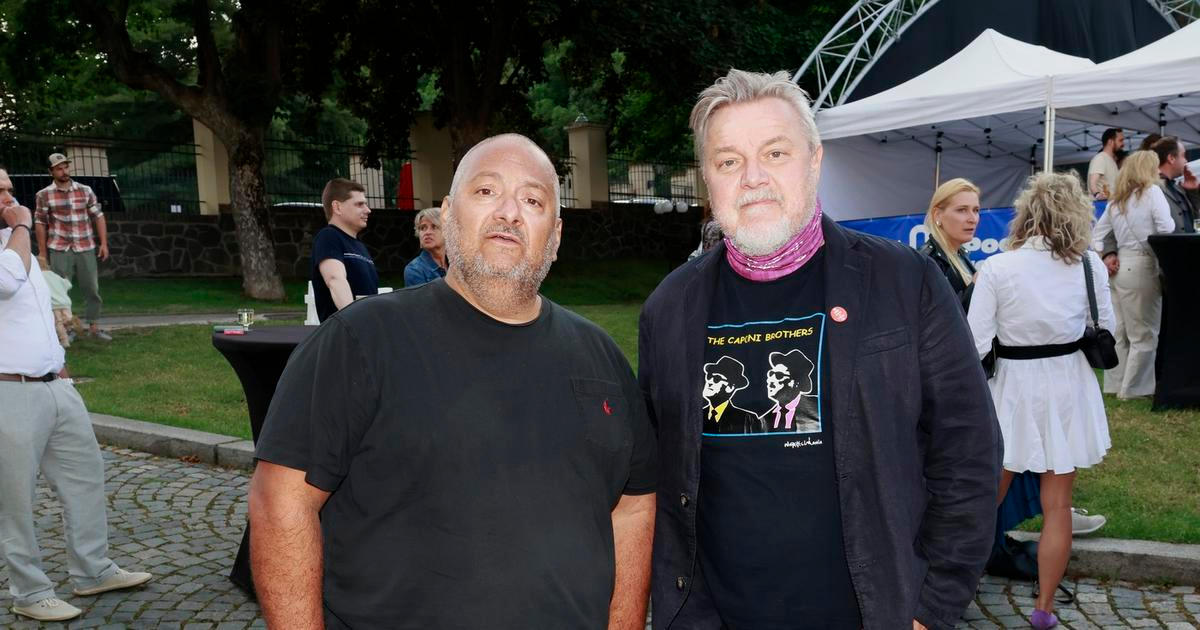 Patrik Hezucký, Miloš Pokorný