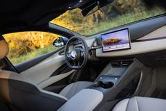 Ceny startují na 943 tisících korunách.