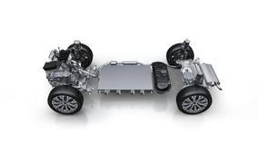 Schéma plug-in hybridního pohonu BYD Super DM.