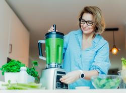 Recept na domácí nápoj, který dokáže rozjasnit pleť i nastartovat energii.