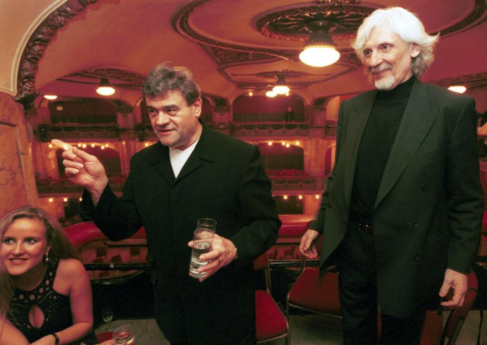 S Petrem Hapkou (vpravo) na Českých lvech 2001.