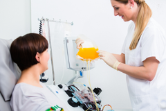 Krevní plazma je životodárná složka krve. Vyrábějí se z ní léky, mimo jiné na poruchy imunity.