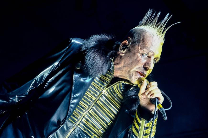 Till Lindemann z Rammsteinů vystoupí v Praze. Přijede s provokativní show Meine Welt