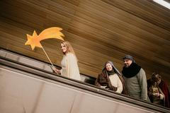 Živý betlém má ve stanici metra Jiřího z Poděbrad dlouholetou tradici.