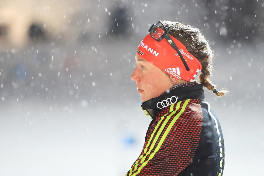 "Laura byla okamžitě mrtvá." Otec Dahlmeierové promluvil, vysvětlil i záhadný poplach