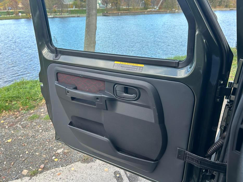 Spartan 2.0 je hodně spartánský, jak napovídá už název.