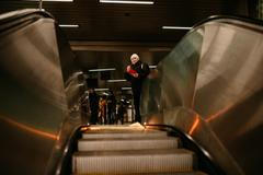 „Jednoho dne nás napadlo, že bychom udělali živý betlém. A eskalátory nám k tomu přišly ideální – samy o sobě už ten pohyb dělají.“ Myšlenka se rychle ujala. 