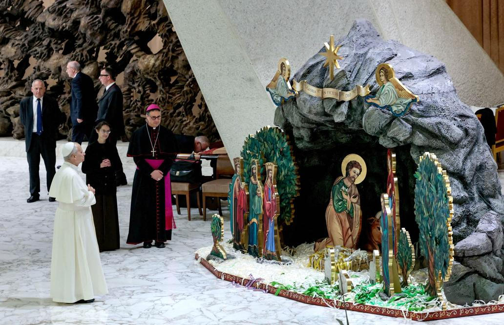 Škoda tyhle fotky minout: Král za pípou, setkání lvů nebo padlá socha Svobody