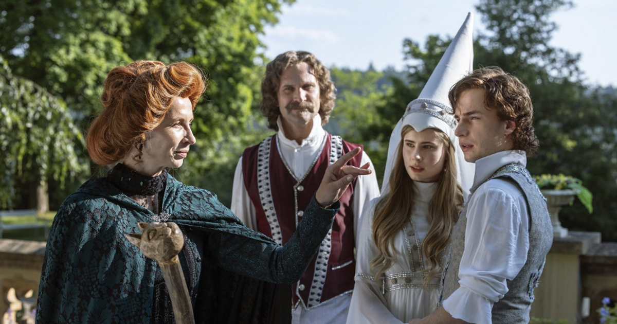 Štědrovečerní pohádka se drží při zdi. Navzdory názvu záhadná ani strašidelná není