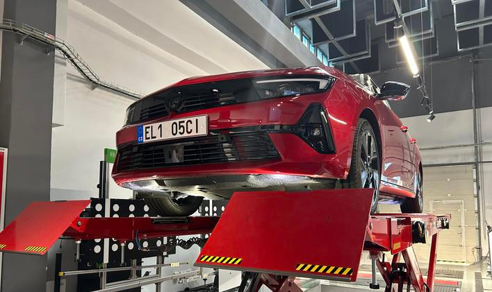 Opel Astra Sports Tourer Electric