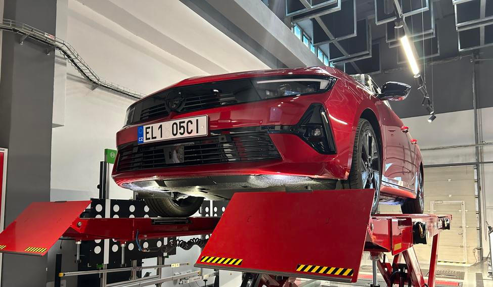 Opel Astra Sports Tourer Electric