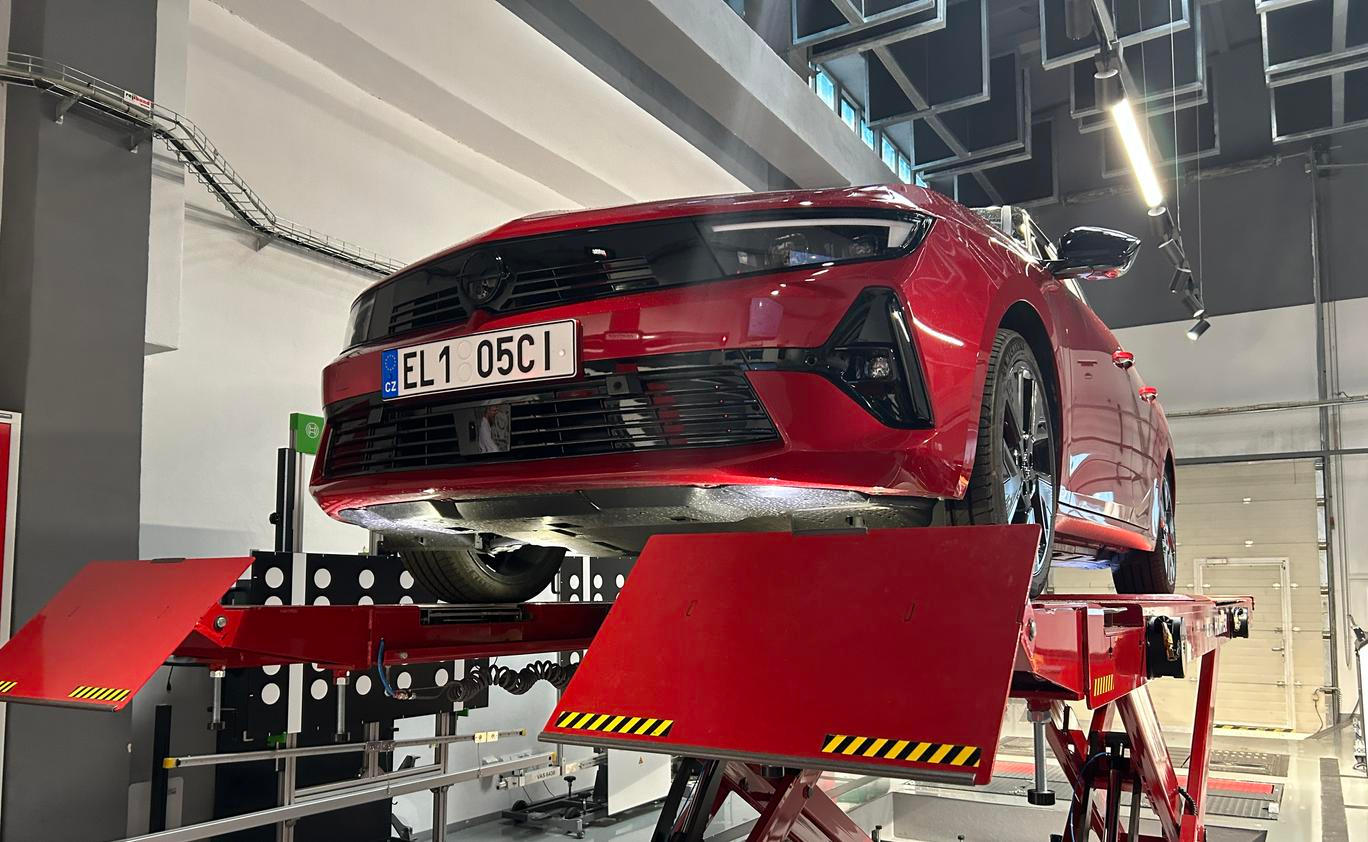 Opel Astra Sports Tourer Electric