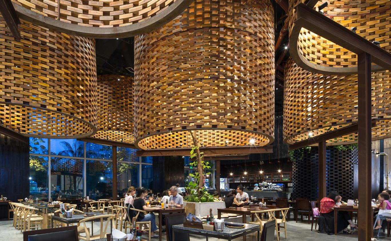 Název ODDO má čistě český původ. Vznikl jako slovní hříčka vyjadřující myšlenku navrhování „od–do“ – tedy od prvního konceptu až po nejmenší detail při realizaci.