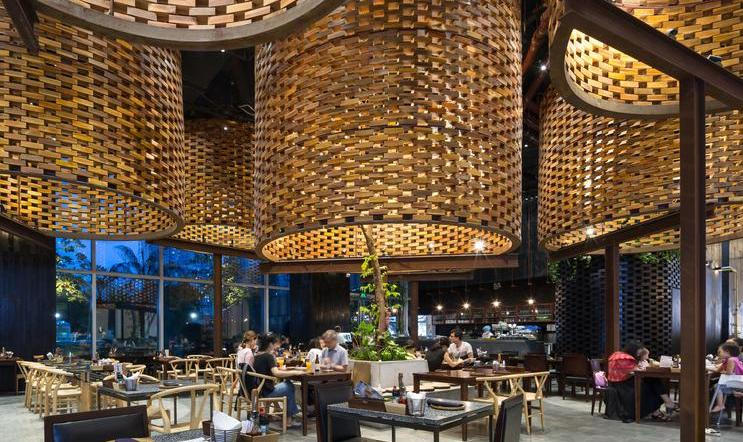 Název ODDO má čistě český původ. Vznikl jako slovní hříčka vyjadřující myšlenku navrhování „od–do“ – tedy od prvního konceptu až po nejmenší detail při realizaci.