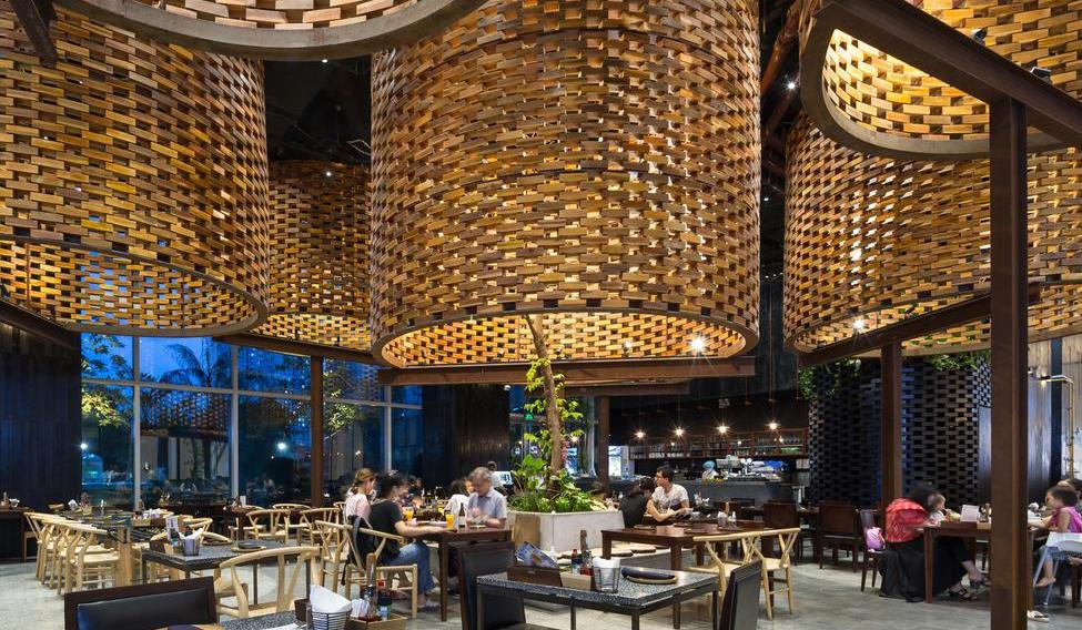 Název ODDO má čistě český původ. Vznikl jako slovní hříčka vyjadřující myšlenku navrhování „od–do“ – tedy od prvního konceptu až po nejmenší detail při realizaci.