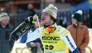 Jan Zabystřan slaví triumf v super-G ve Val Gardeně