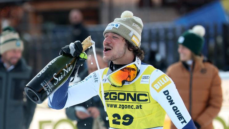 Jan Zabystřan slaví triumf v super-G ve Val Gardeně