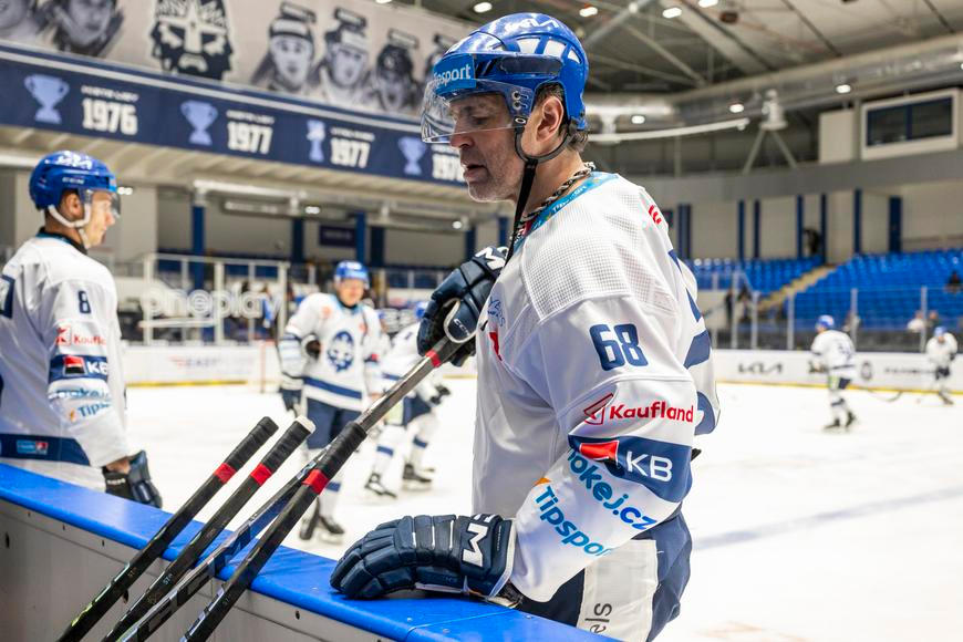 Kladnu nepomohl ani návrat legendy. Proti Jihočechům Jágr posbíral jen dva fauly