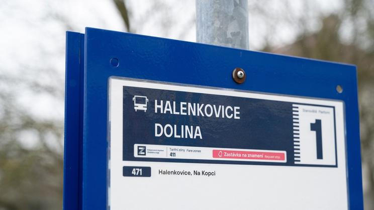 Halenkovice stále žijí únosem 12letého chlapce. Psychologové radí rodičům, jak se svými potomky o případu mluvit.