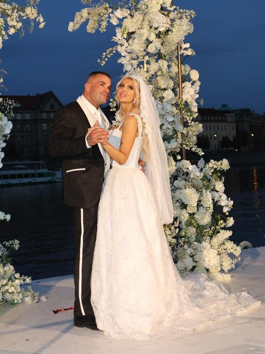 Karlos a Lela Vémolovi