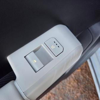 ... a ve verzi GT-Line i vyhřívání zadních krajních sedadel.