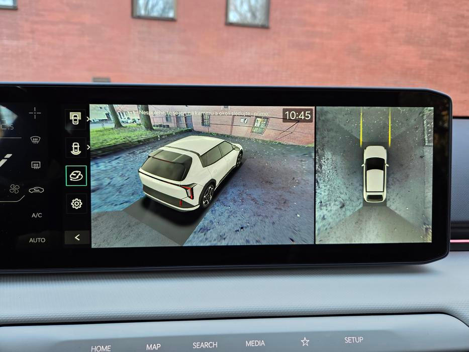 Stejný balíček obsahuje též 360stupňovou kameru...