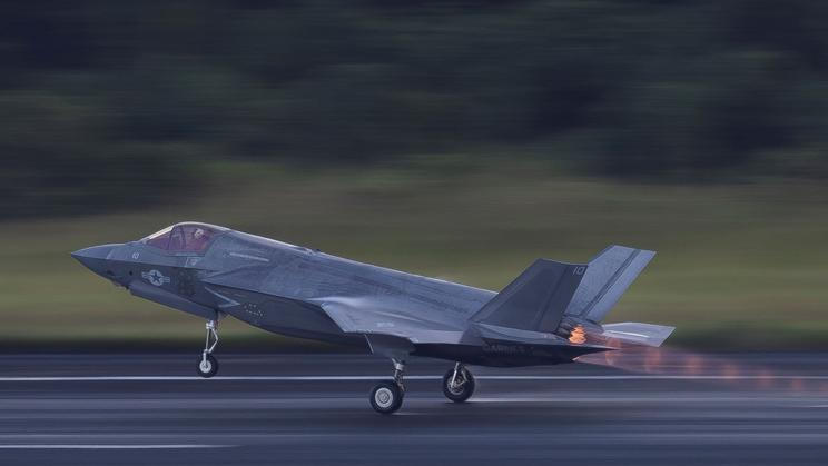 Military build up continues in Puerto Rico amid Venezuela tensions