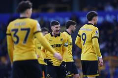 Premier League - Wolverhampton Wanderers v Brentford