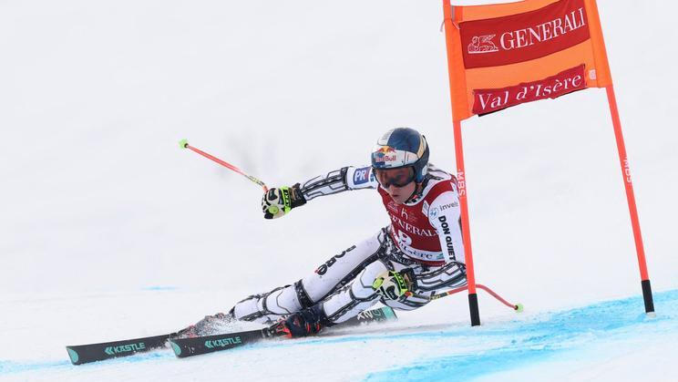 Ester Ledecká ve sjezdu SP ve Val d'Isere