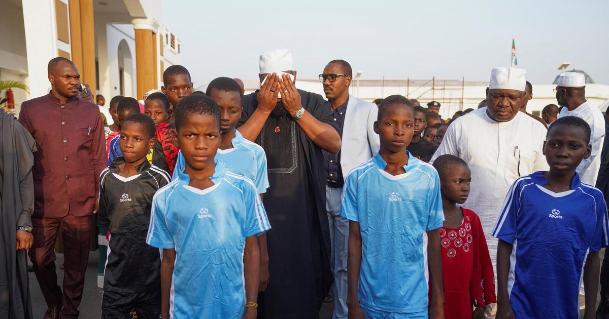 Už více než polovina unesených školáků je doma. Nigerijci osvobodili dalších 130 dětí