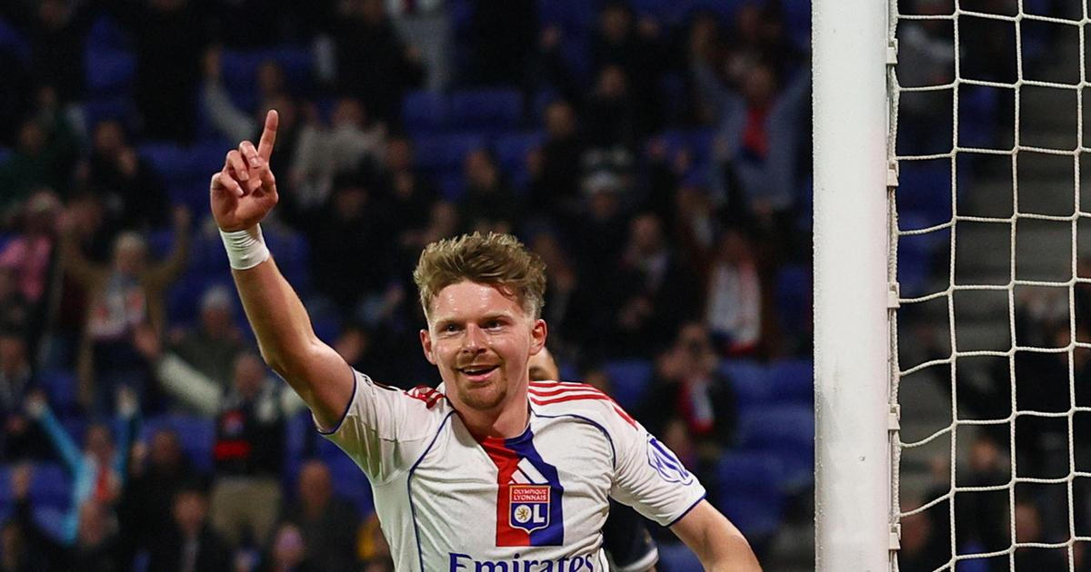 Šulc sází gól za gólem. Dvěma trefami zařídil Lyonu pohárové vítězství nad outsiderem