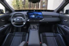 ..a interiér s M paketem.