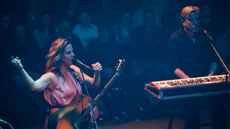 Ačkoliv se v posledních letech jméno Anety Langerové v médiích objevuje už mnohem méně než po jejím vítězství v SuperStar v roce 2004, stále si udržuje přízeň publika a hudebně nepřestává růst.