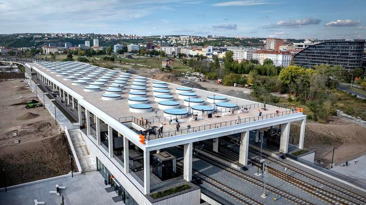 Praha 2. 9. 2025 VYHLÍDKOVÁ TERASA NÁDRAŽÍ BUBNY