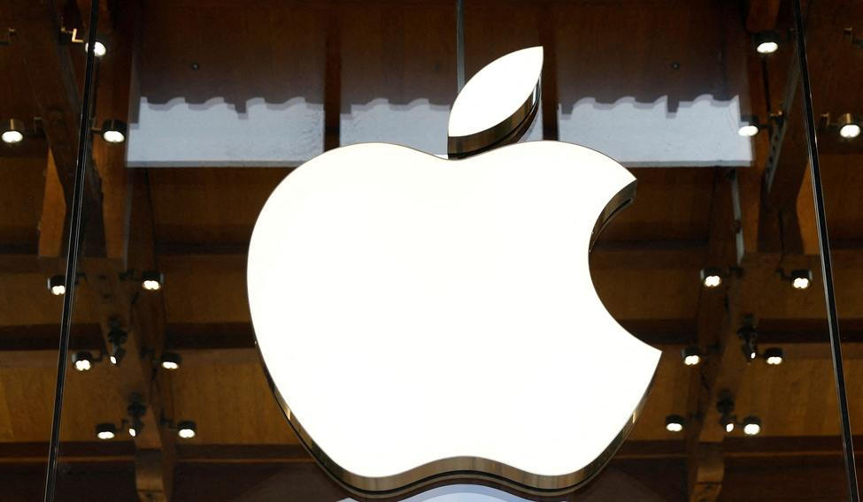 FILE PHOTO: Apple logo at an Apple store in Paris