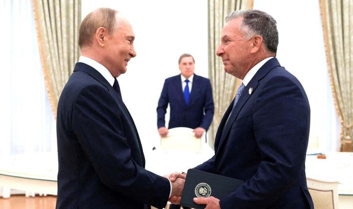 Gloss, Putin, Witkoff, Leninův řád