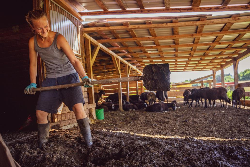"Farmář musí být jednak podnikatel, ale musí se umět orientovat i v těch trendech a politickém směřování."