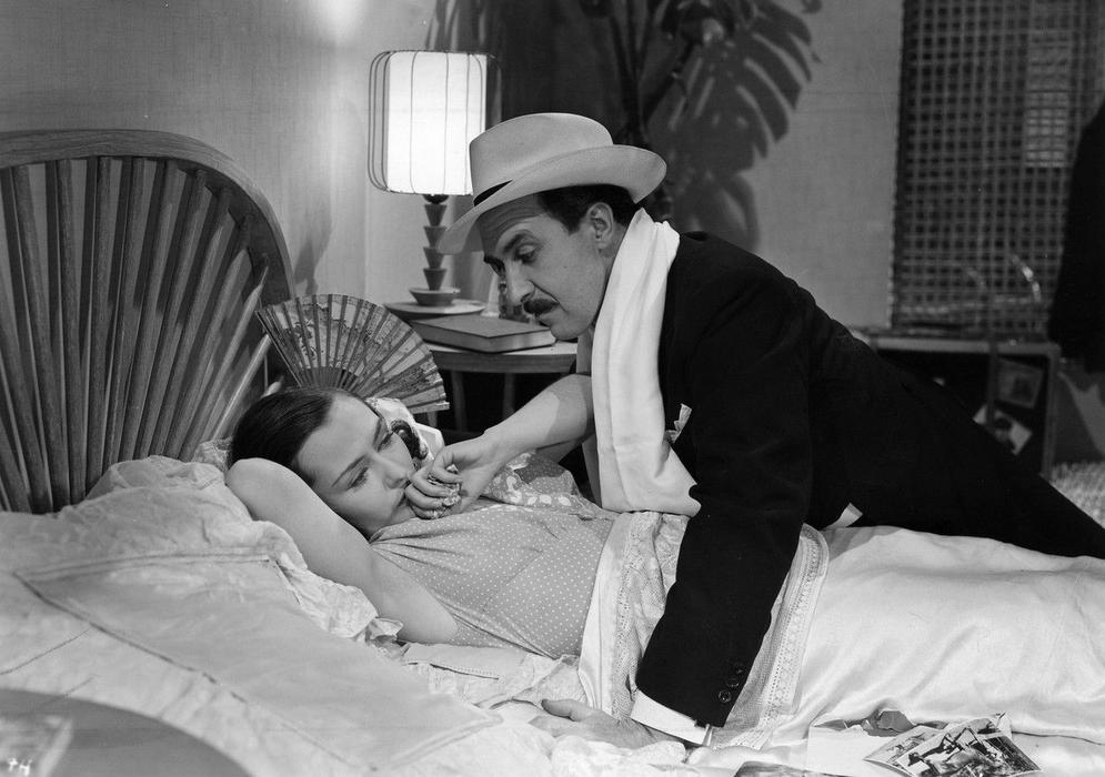 Druhým mužem jejího života se stal šéfredaktor časopisu Kinorevue Bedřich Rádl.