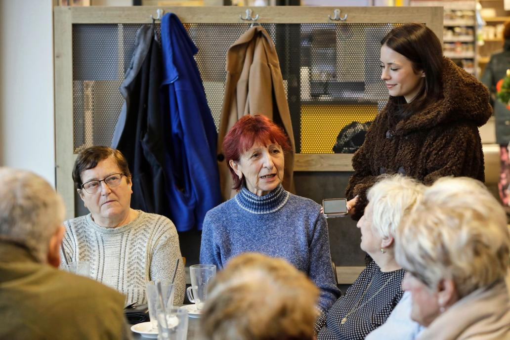 Podle důchodců, za které promluvila paní Májka, je Písečná stále lepší a lepší.