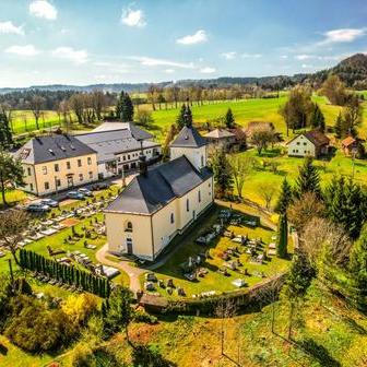 Písečná se stala vesnicí roku 2025.