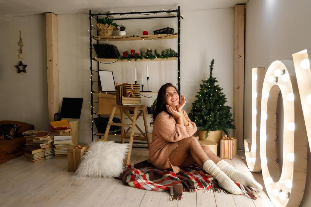 Pro vánoční stromeček není vhodné umístění v průchodech ani v úzkých chodbách.