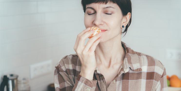 Slupky od mandarinek skrývají překvapivý potenciál, který vám může usnadnit život, provonět domov a dokonce ušetřit peníze.