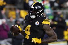 Hráč Pittsburghu DeKaylin Metcalf