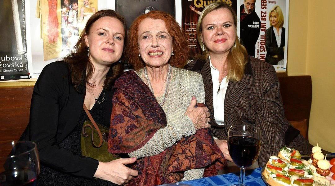 Iva Janžurová, Sabina Remundová a Theodora Remundová