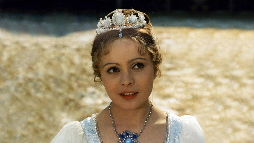 Tři oříšky pro Popelku, 1973