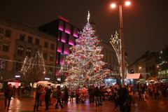 Brněnské Vánoce - vánoční trhy na náměstí Svobody. 